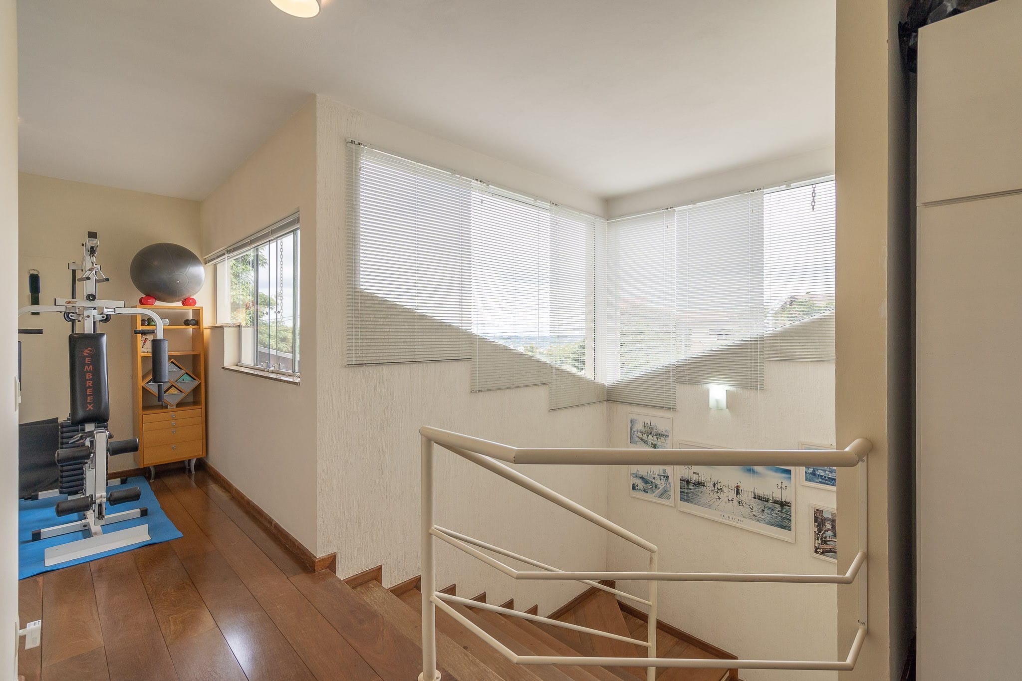 Casa à venda com 4 quartos, 382m² - Foto 30