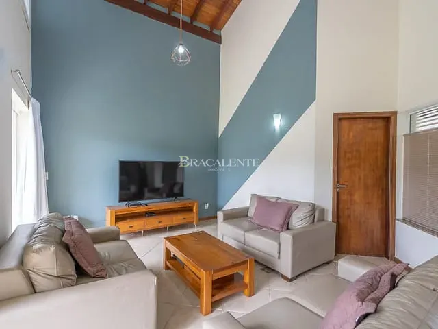 Casa com 1382m² 4 quartos e 4 banheiros, à venda, no bairro Pinheiro em Valinhos