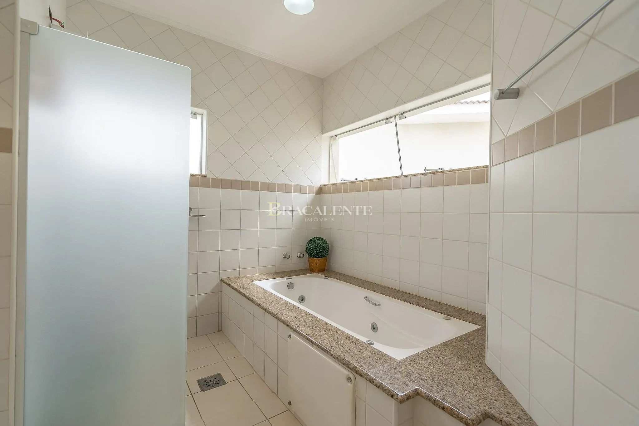 Casa, 4 quartos, 382 m² - Foto 35