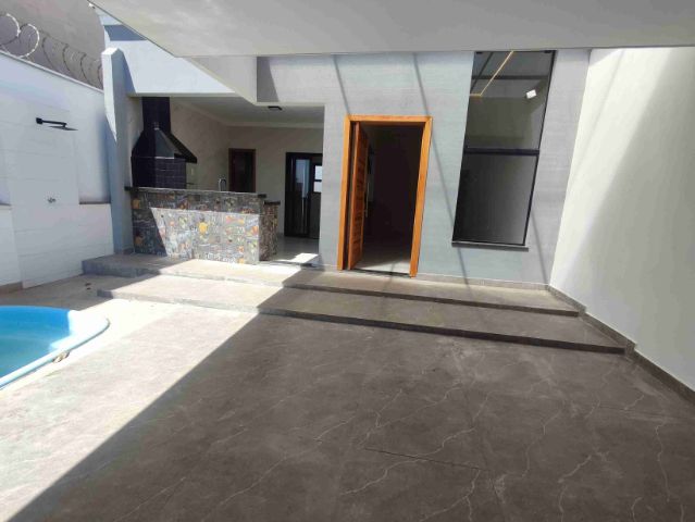 Casa com 182m² 3 quartos e 3 banheiros, à venda, no bairro Residencial Nova Água Branca II em Piracicaba
