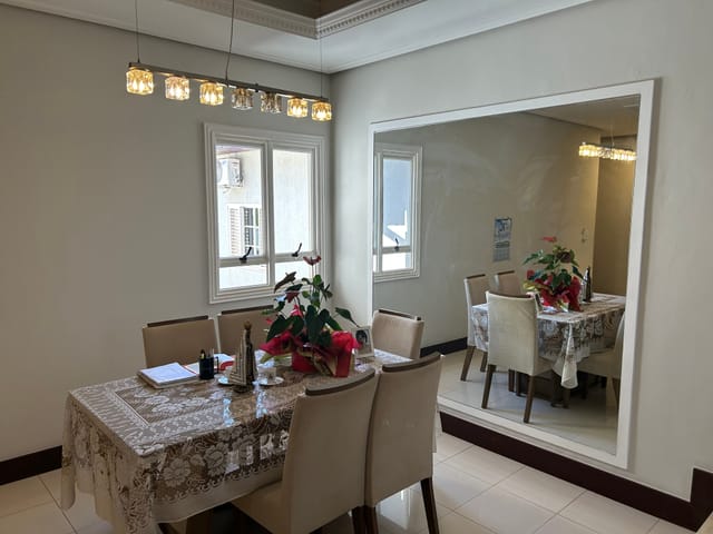 Casa 3 quartos e 5 banheiros, à venda, no bairro Jardim Riviera em Franca