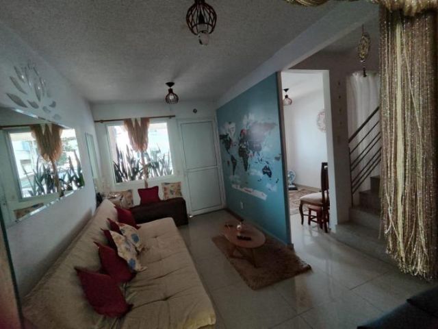 Casa 4 quartos e 3 banheiros, à venda, no bairro Jardins Mangueiral (Jardim Botânico) em Brasília