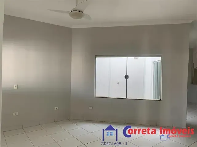 Casa 3 quartos e 1 banheiro, à venda, no bairro Jardim Brasília em Três Lagoas