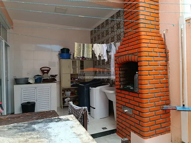 Casa 3 quartos e 2 banheiros, à venda, no bairro Horto Florestal em Sorocaba