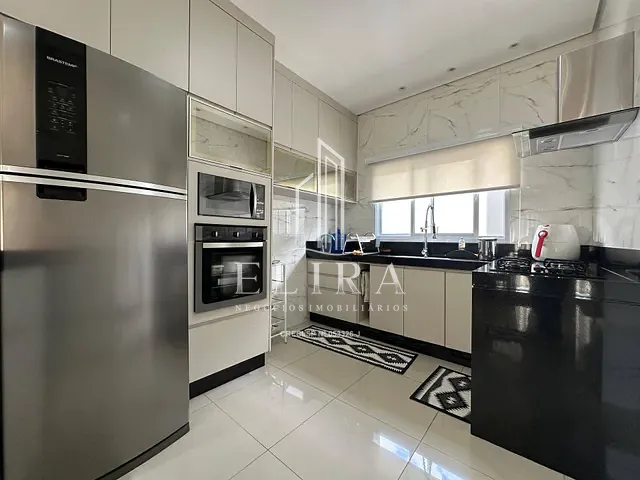 Casa 3 quartos e 3 banheiros, à venda, no bairro Parque Residencial Jaguari em Americana