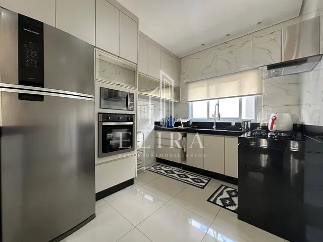 Casa 3 quartos e 3 banheiros, à venda, no bairro Parque Residencial Jaguari em Americana