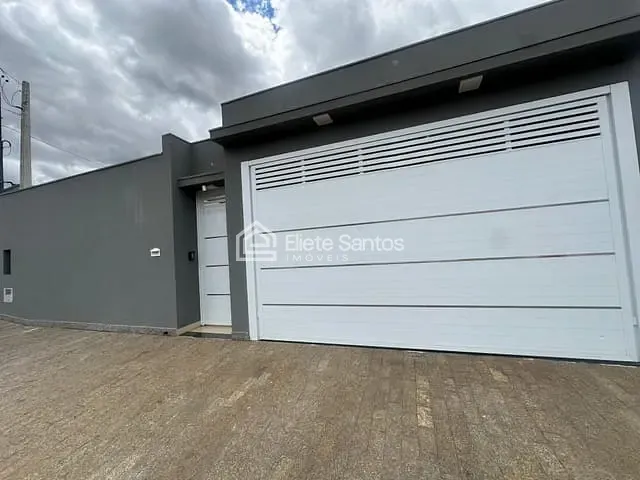 Casa 3 quartos e 3 banheiros, à venda, no bairro Parque Residencial Jaguari em Americana