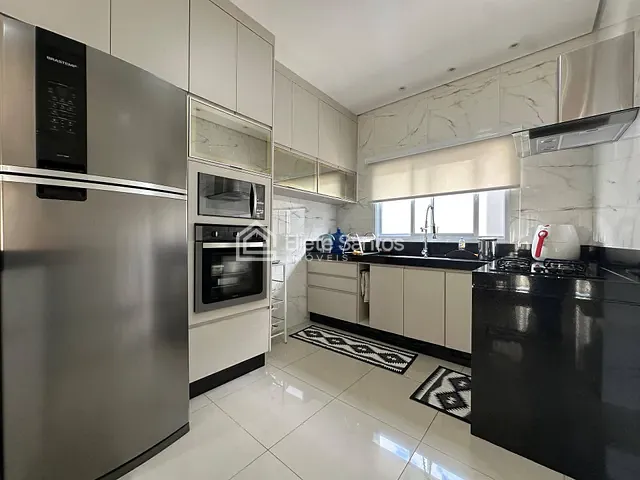 Casa 3 quartos e 3 banheiros, à venda, no bairro Parque Residencial Jaguari em Americana