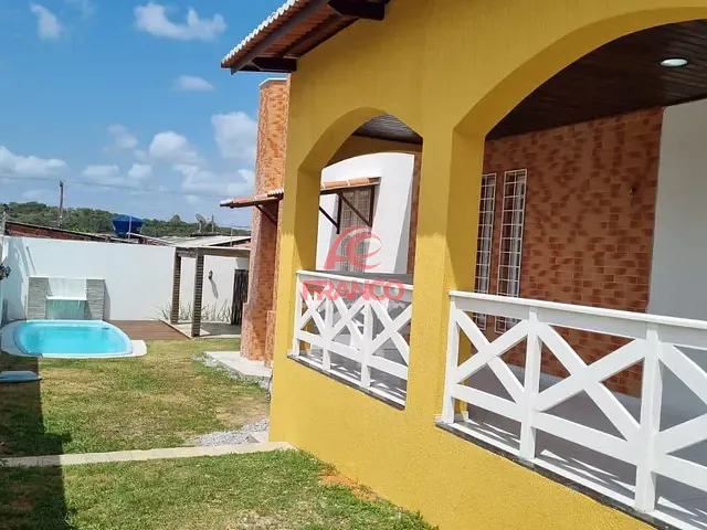 Casa com 461m² 4 quartos e 3 banheiros, à venda ou para alugar, no bairro Ponta Negra em Natal