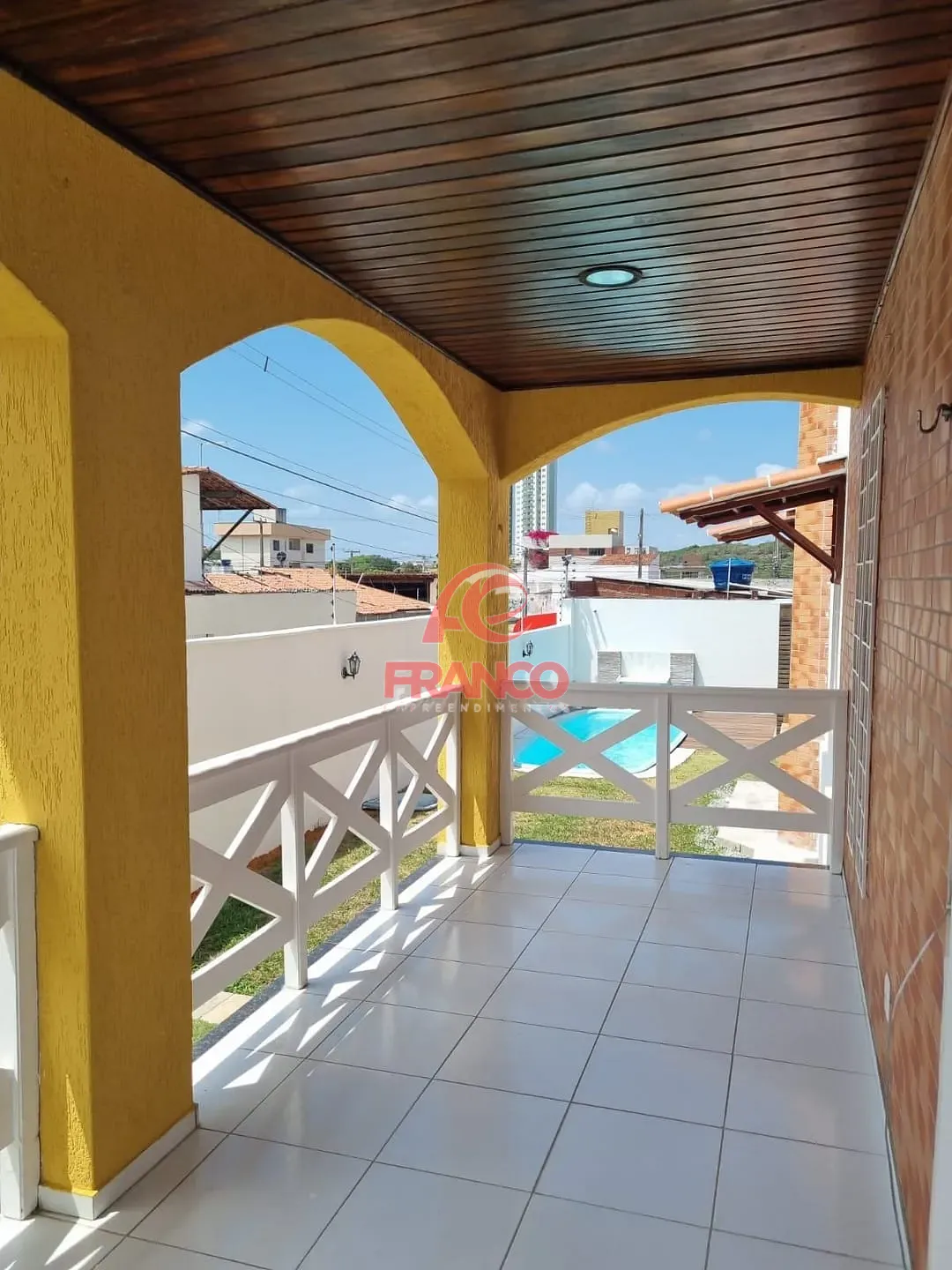 Casa, 4 quartos, 150 m² - Foto 1