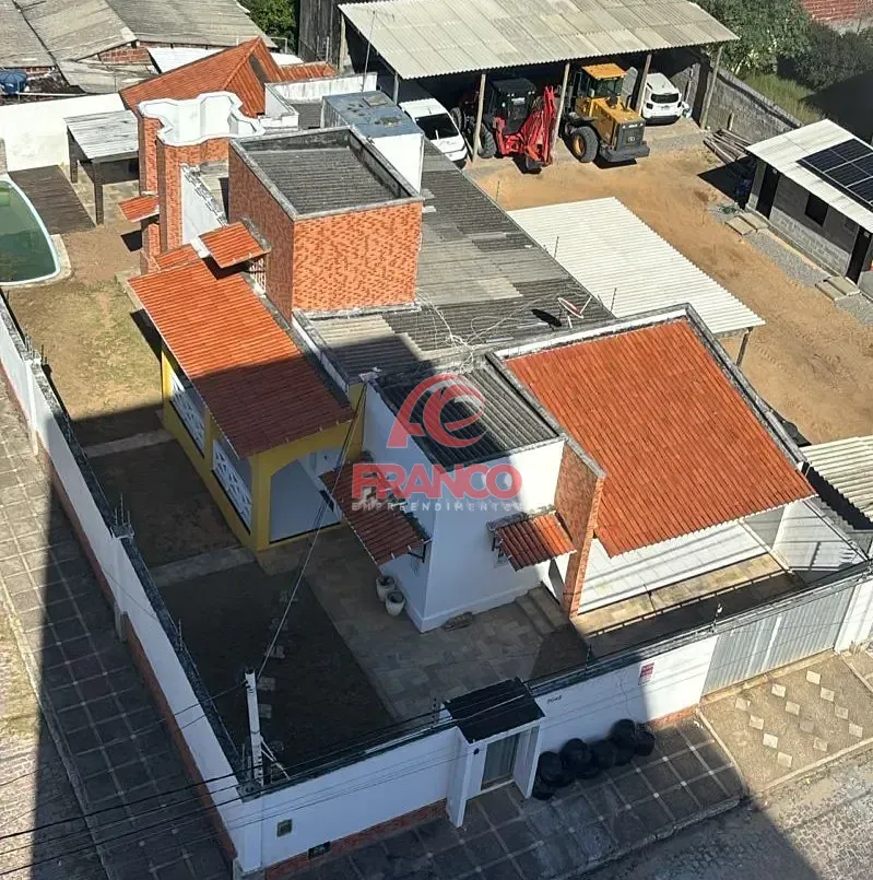 Casa, 4 quartos, 270 m² - Foto 15
