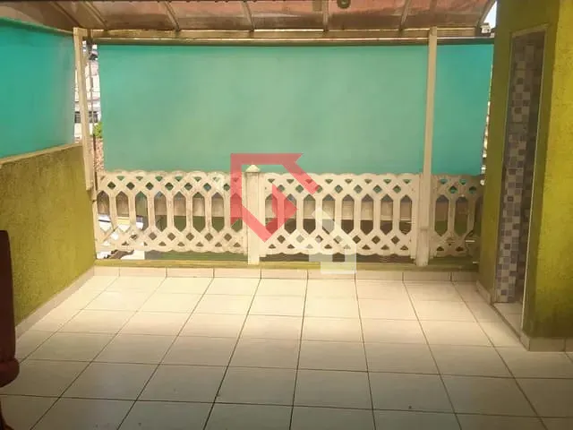 Casa 3 quartos e 2 banheiros, à venda, no bairro Jardim Mauá em Mauá