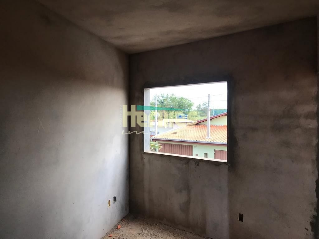 Casa à venda com 3 quartos, 165m² - Foto 11