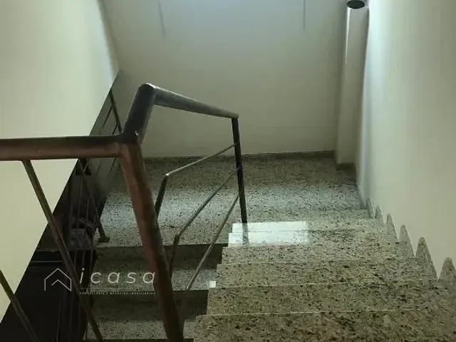 Casa com 500m² 4 quartos e 2 banheiros, à venda, no bairro Jardim Maria Cândida em Caçapava