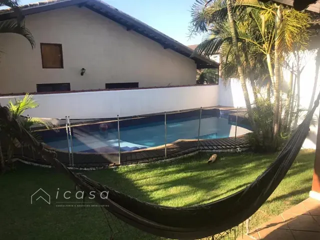 Casa com 500m² 4 quartos e 2 banheiros, à venda, no bairro Jardim Maria Cândida em Caçapava