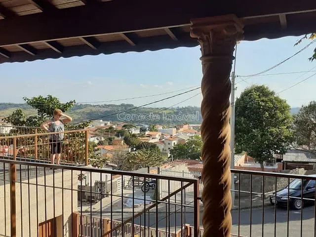 Casa com 226m² 3 quartos e 3 banheiros, à venda, no bairro Parque Florianópolis em Jaguariúna
