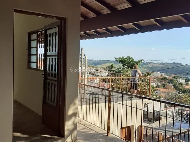 Casa com 226m² 3 quartos e 3 banheiros, à venda, no bairro Parque Florianópolis em Jaguariúna