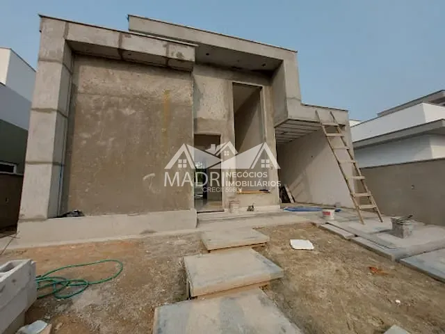 Casa com 200m² 3 quartos e 1 banheiro, à venda, no bairro Bela Vista em Palhoça