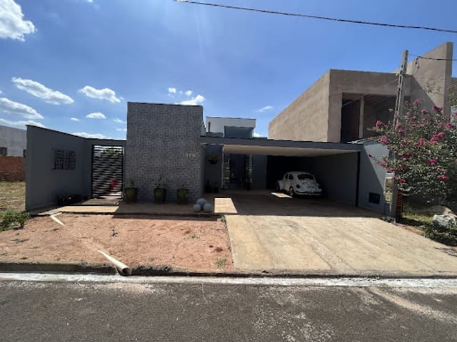 Foto do Casa - Casa com 3 dormitórios à venda, 200 m² por R$ 950.000,00 - Bairro Alto - Botucatu/SP | Realize Negócios Imobiliários