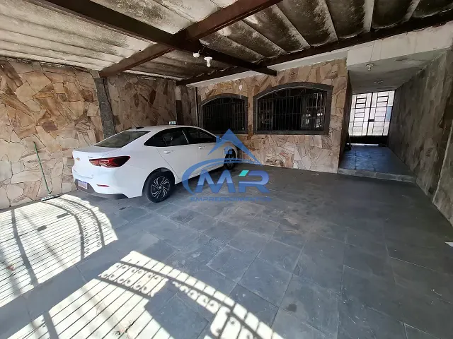 Casa com 400m² 2 quartos e 2 banheiros, à venda, no bairro Jardim Vila Formosa em São Paulo