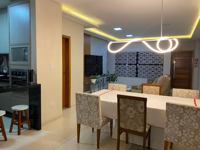 Casa com 191m² 4 quartos e 4 banheiros, à venda, no bairro Gleba Palhano em Londrina