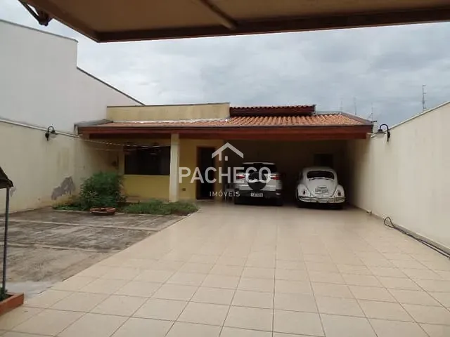 Casa com 250m² 3 quartos e 1 banheiro, à venda, no bairro Residencial Furlan em Santa Bárbara D'Oeste