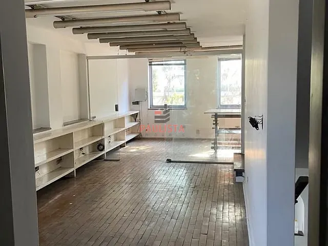 Casa à venda ou para alugar, no bairro Vila Clementino em São Paulo
