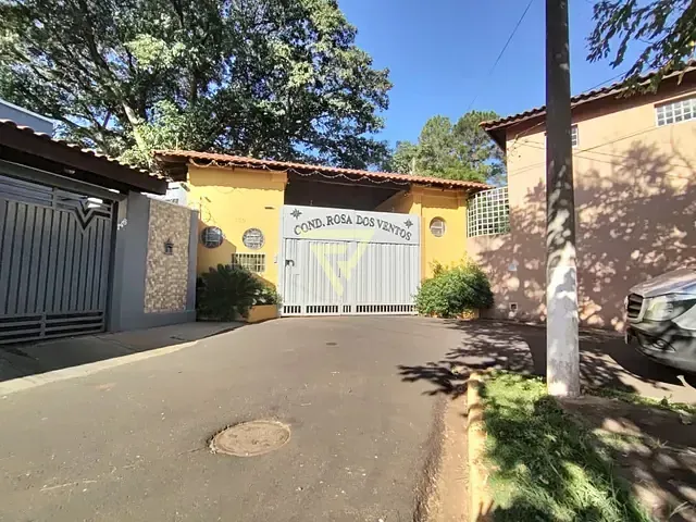 Casa com 357m² 3 quartos e 3 banheiros, à venda, no bairro Independência em Ribeirão Preto