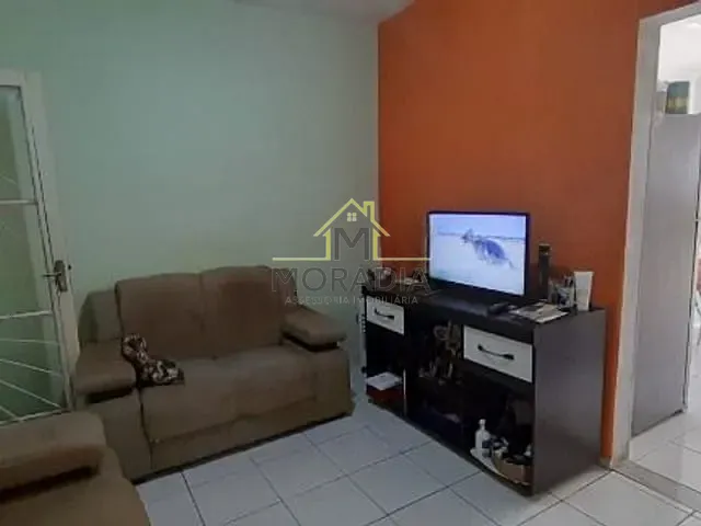 Casa com 170m² 2 quartos e 1 banheiro, à venda, no bairro Jardim Europa I em Guaxupé