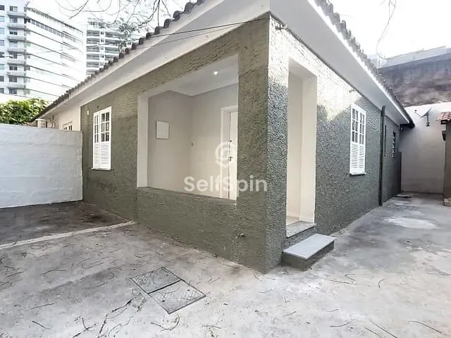 Casa com 130m² 2 quartos e 1 banheiro, para alugar, no bairro Santa Rosa em Niterói