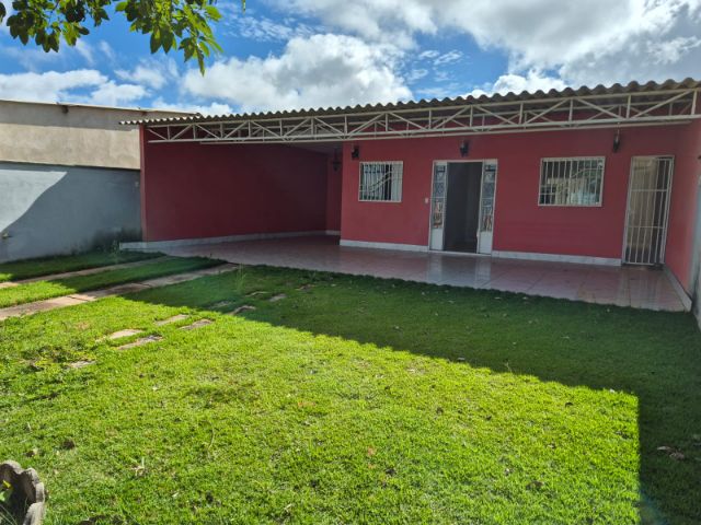 Casa com 400m² 2 quartos e 2 banheiros, à venda, no bairro Ponte Alta Norte (Gama) em Brasília