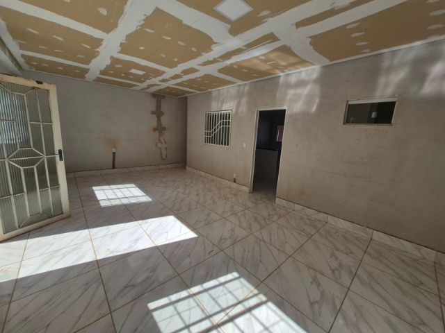 Casa com 400m² 2 quartos e 2 banheiros, à venda, no bairro Ponte Alta Norte (Gama) em Brasília