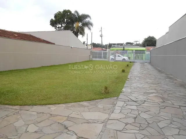 Casa com 360m² 5 quartos e 6 banheiros, à venda, no bairro Santa Quitéria em Curitiba