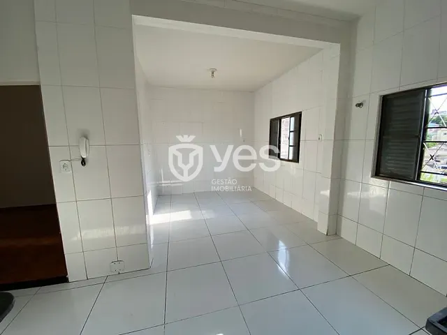 Casa com 275m² 3 quartos e 2 banheiros, à venda, no bairro Centro em Araxá