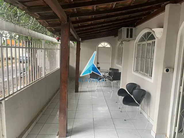 Casa com 390m² 3 quartos e 2 banheiros, à venda, no bairro Ilha dos Araújos em Governador Valadares