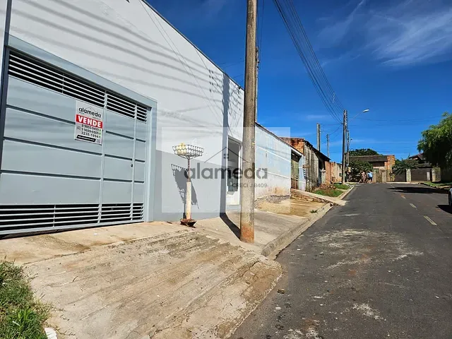 Casa 2 quartos e 2 banheiros, à venda, no bairro JD PANORAMA em Jacarezinho
