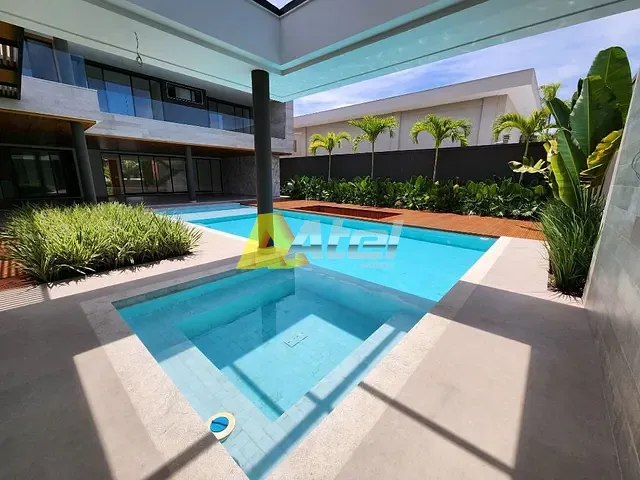 Casa com 1023m² 5 quartos e 10 banheiros, à venda, no bairro Barra da Tijuca em Rio de Janeiro