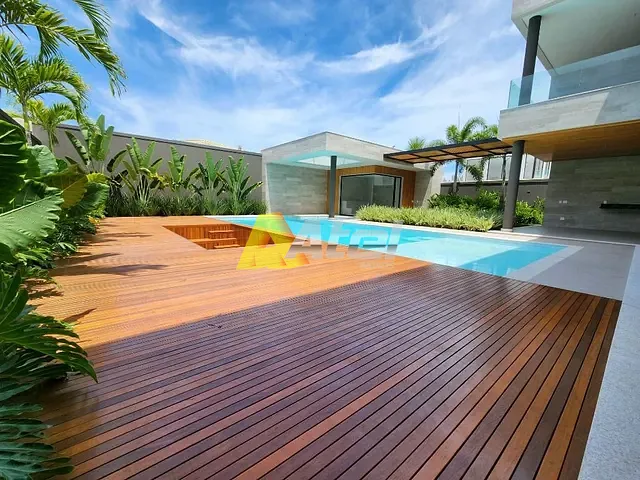 Casa com 1023m² 5 quartos e 10 banheiros, à venda, no bairro Barra da Tijuca em Rio de Janeiro