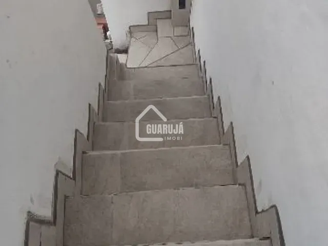 Casa com 112m² 2 quartos e 1 banheiro, à venda, no bairro Maré Mansa em Guarujá