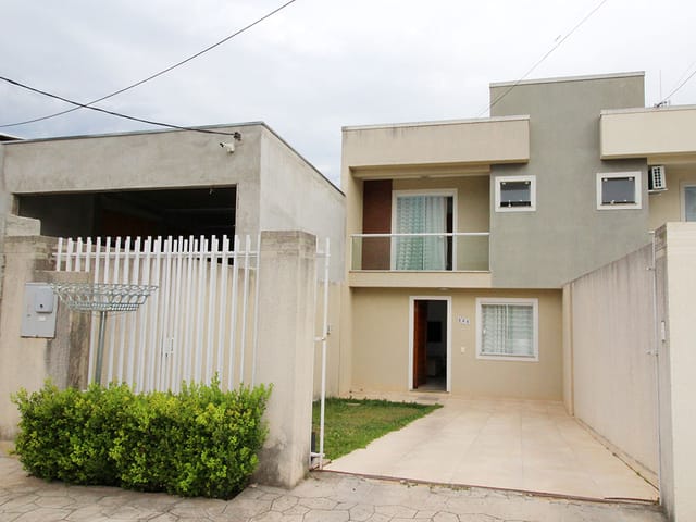 Casa com 165m² 3 quartos e 3 banheiros, à venda, no bairro Jardim Carvalho em Ponta Grossa