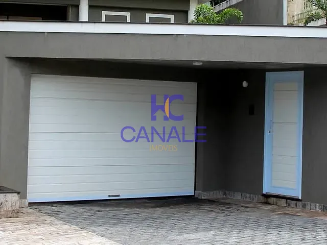 Casa com 600m² 5 quartos e 5 banheiros, à venda ou para alugar, no bairro Jacarepaguá em Rio de Janeiro