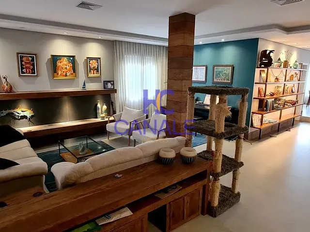 Casa com 600m² 5 quartos e 5 banheiros, à venda ou para alugar, no bairro Jacarepaguá em Rio de Janeiro