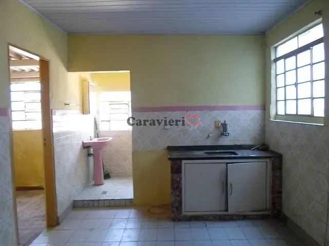 Casa 2 quartos e 1 banheiro, para alugar, no bairro Cangaíba em São Paulo