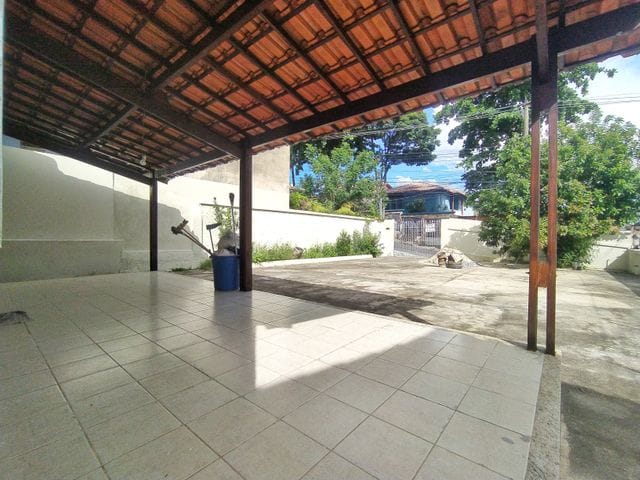 Foto do Casa - Casa para venda com 3 quartos, 2 banheiros e 5 vagas, Parque São Pedro, Belo Horizonte, MG | Deltalar Imóveis