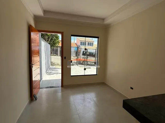 Casa 2 quartos e 1 banheiro, à venda, no bairro Parque São Bento em Sorocaba