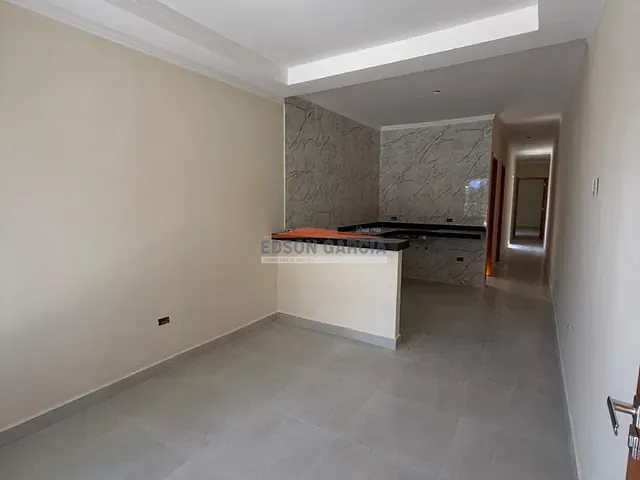 Casa 2 quartos e 1 banheiro, à venda, no bairro Parque São Bento em Sorocaba