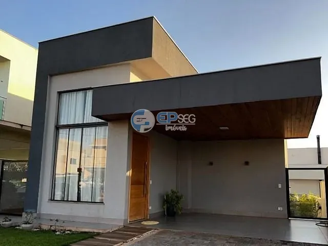Casa com 250m² 3 quartos e 2 banheiros, à venda, no bairro Gleba Simon Frazer em Londrina