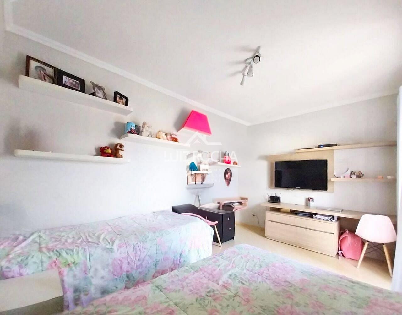 Casa, 4 quartos, 380 m² - Foto 37