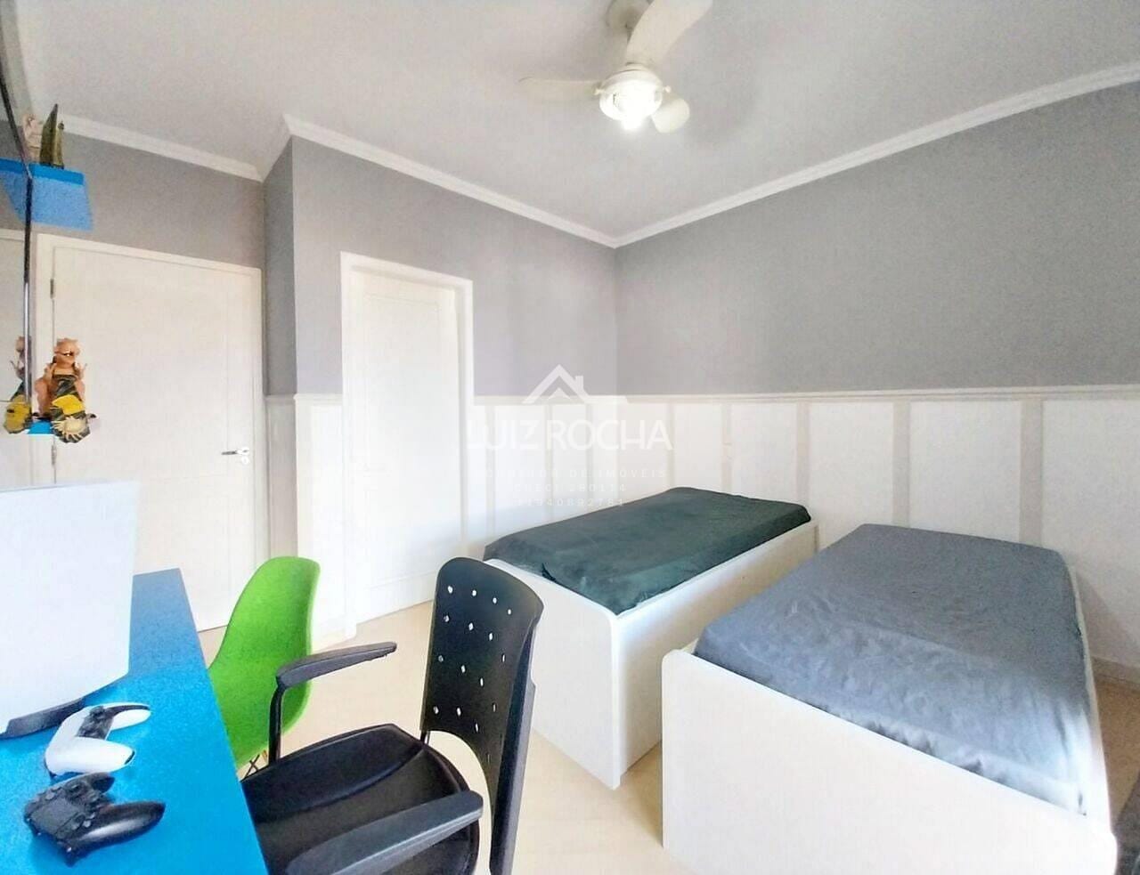 Casa, 4 quartos, 380 m² - Foto 45