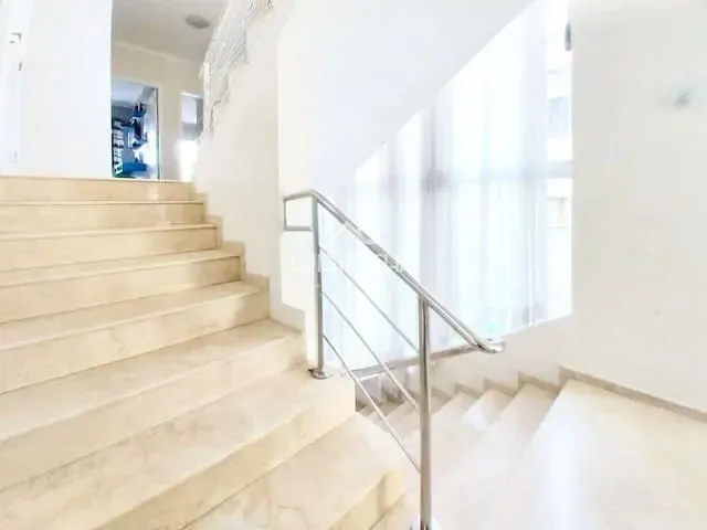 Casa com 480m² 4 quartos e 5 banheiros, à venda, no bairro São Paulo II em Cotia